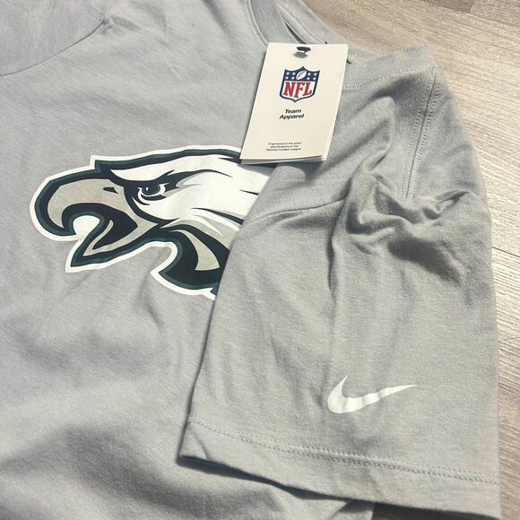 Nike Philadelphia Eagles Short Sleeve T-Shirt Grey Logo Green Womens Size S NWT - Picture 2 of 5